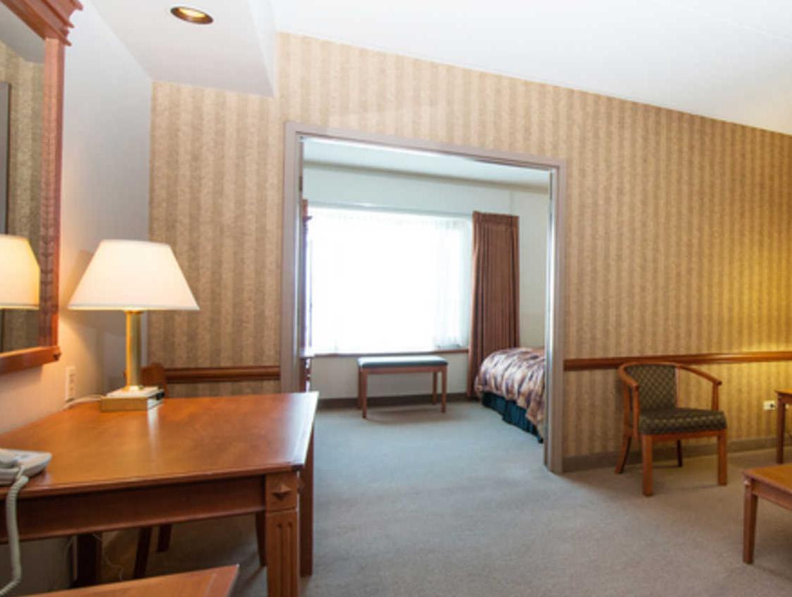 Clarion Hotel & Suites Brandon Eksteriør billede